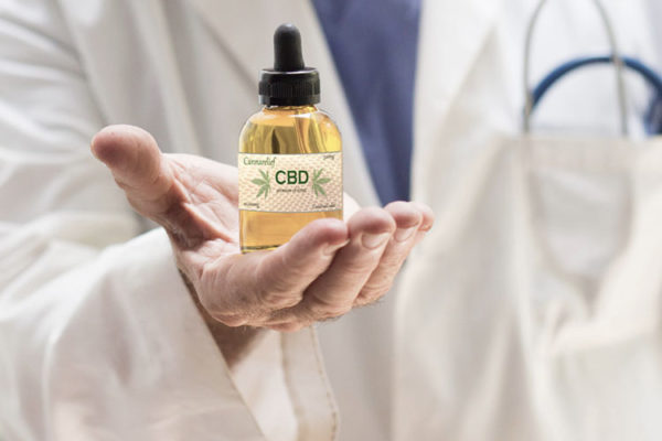 Do Doctors Recommend CBD Oil? Treating Illnesses with CBD